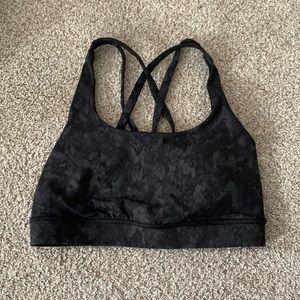 lululemon sports bra